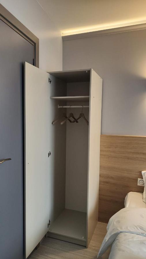 Chambre Pour 2 Personnes Avec Lit Separe Dans La Banlieue Parisienne Bondy Exterior photo